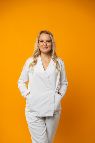 Елена Лотик
