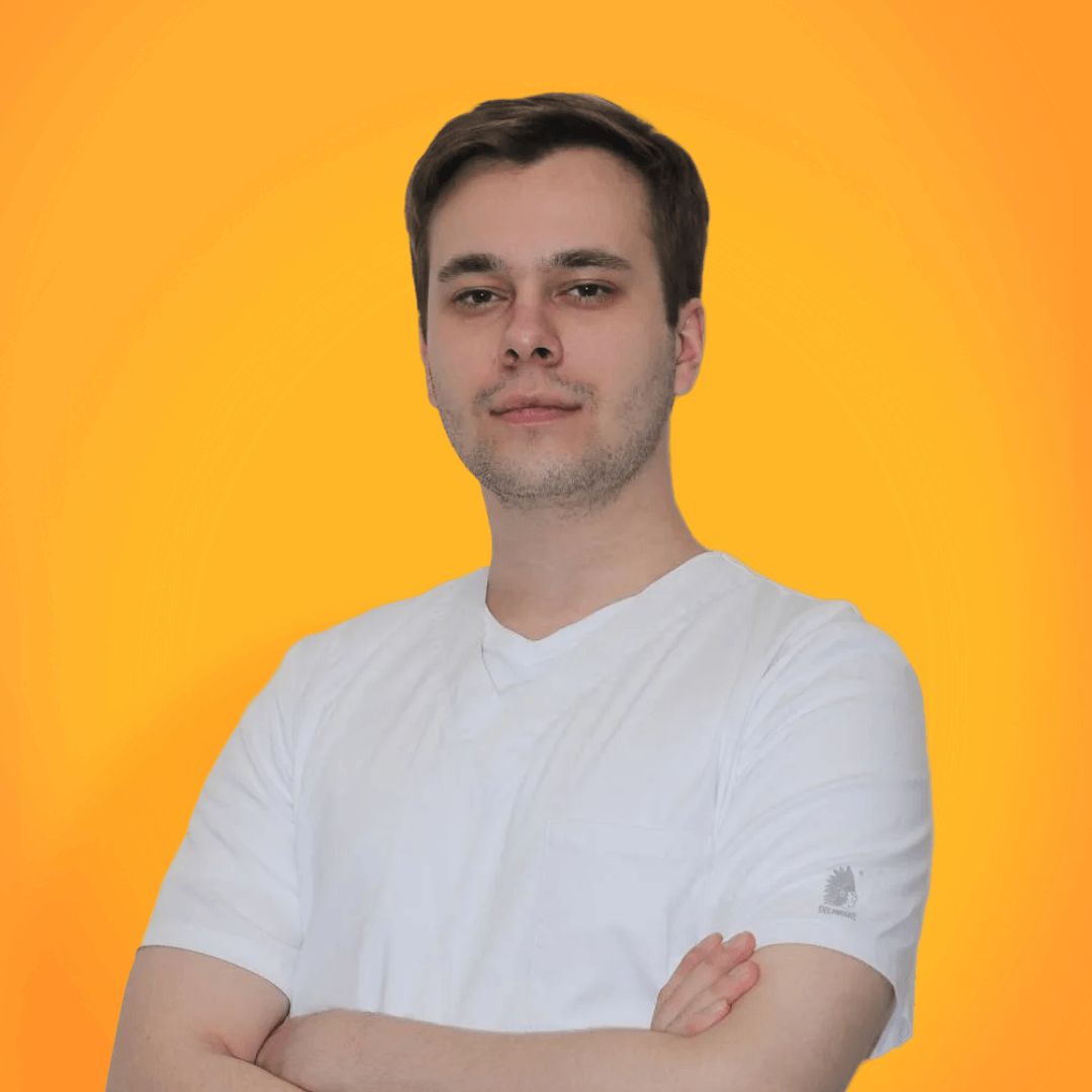 Стоматолог ортодонт Андрей Шомрин