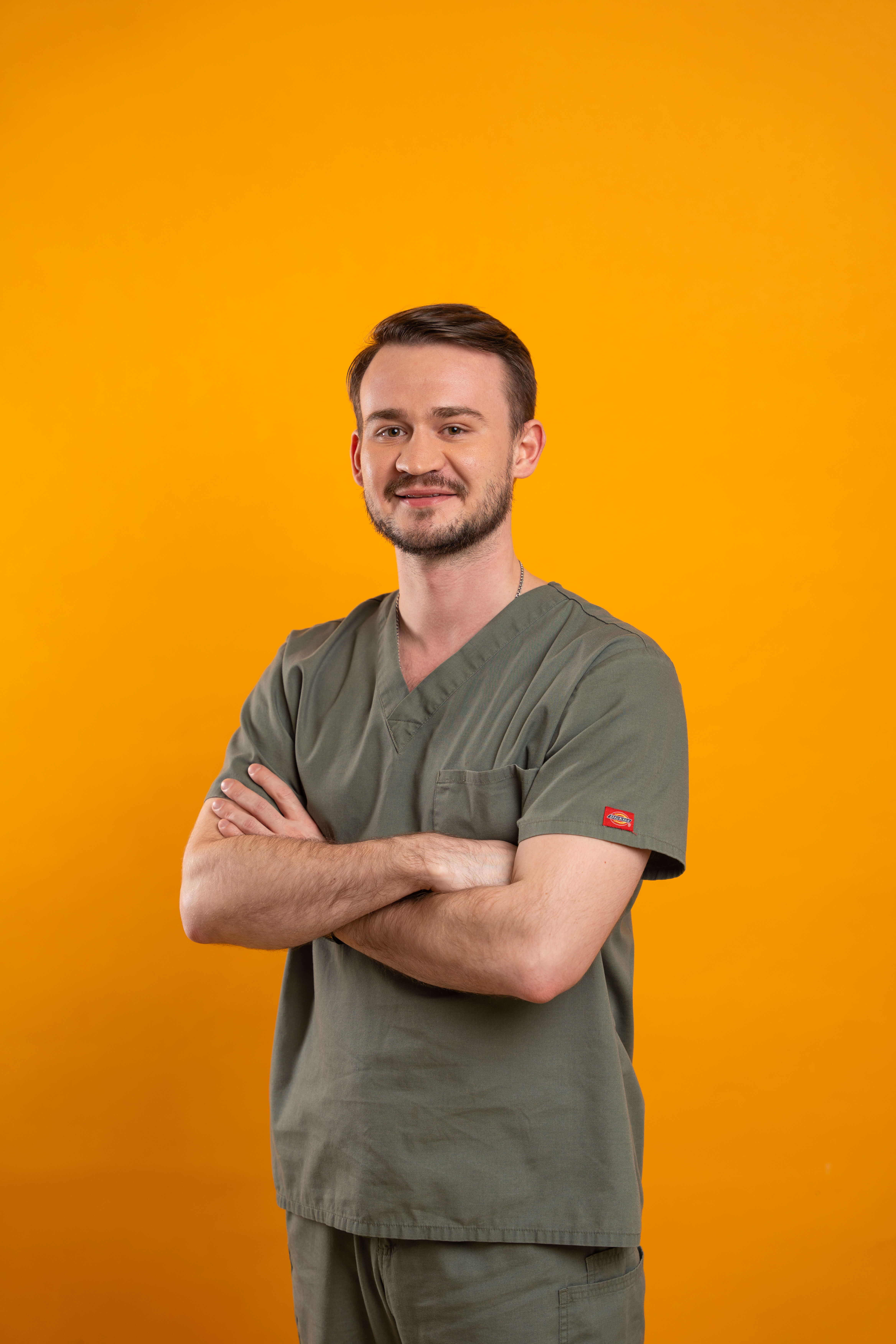 Хирург Максим Тулинов