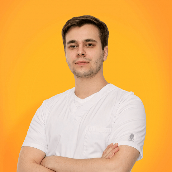 Стоматолог ортодонт Андрей Шомрин